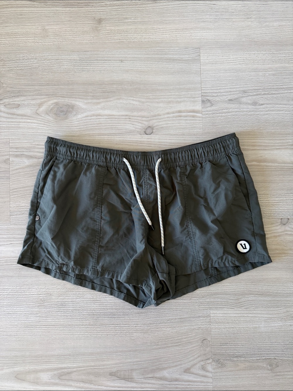 Vuori Women’s Subwashed Shorts in Oregano
